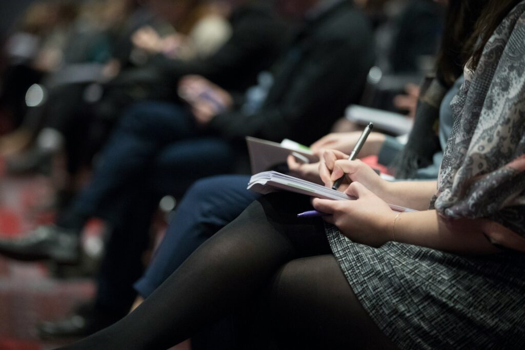 Personas en un evento